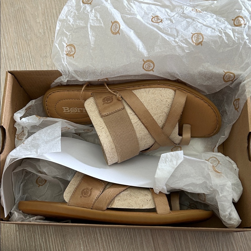 Born Beige Strappy Leather Sandals 6 - Picture 5 of 7